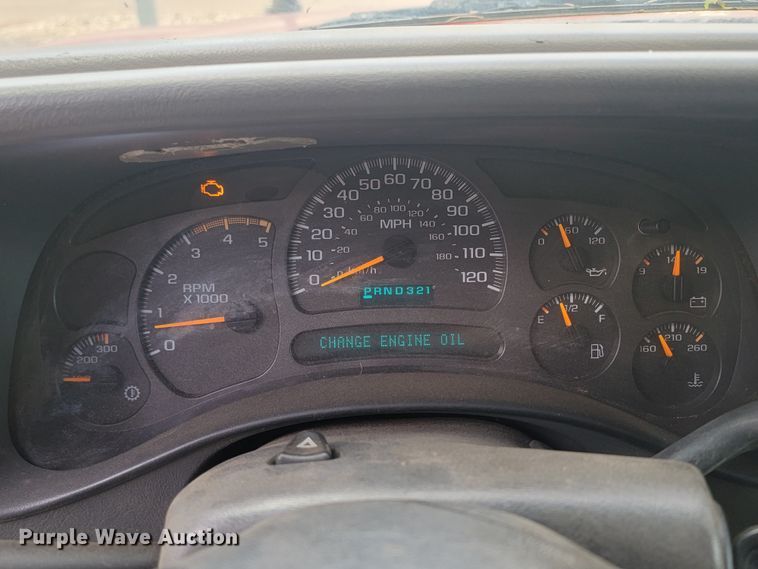 image for item KS9257 2003 Chevrolet Silverado 2500HD  Ext. Cab pickup truck