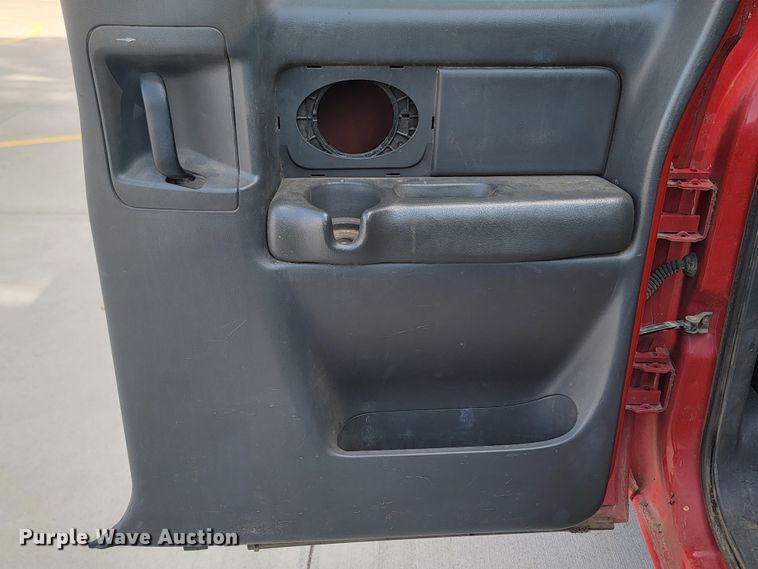 image for item KS9257 2003 Chevrolet Silverado 2500HD  Ext. Cab pickup truck