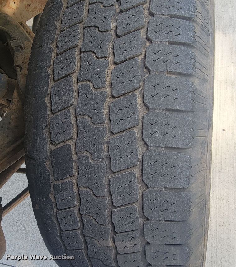 image for item KS9257 2003 Chevrolet Silverado 2500HD  Ext. Cab pickup truck