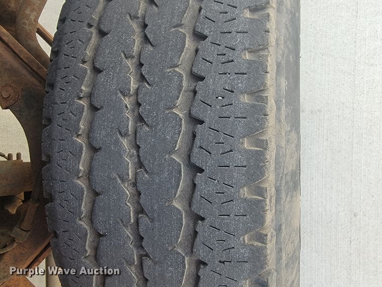 image for item KS9257 2003 Chevrolet Silverado 2500HD  Ext. Cab pickup truck