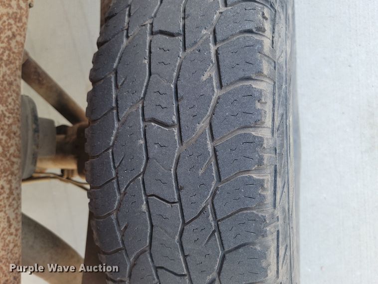 image for item KS9257 2003 Chevrolet Silverado 2500HD  Ext. Cab pickup truck