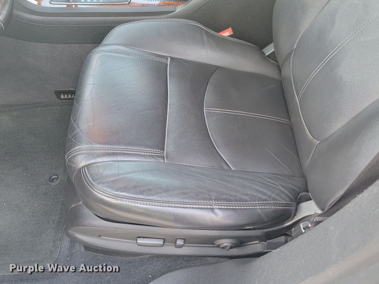 image for item KS9258 2013 Chevrolet Traverse LT  SUV