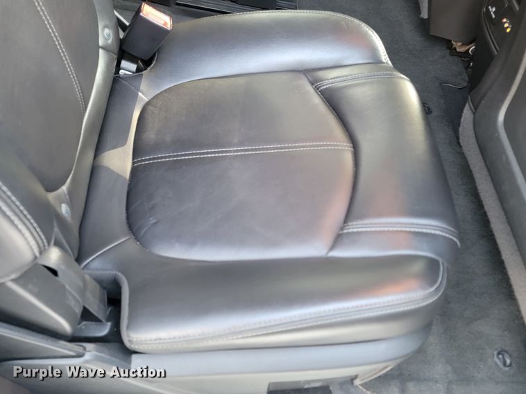 image for item KS9258 2013 Chevrolet Traverse LT  SUV