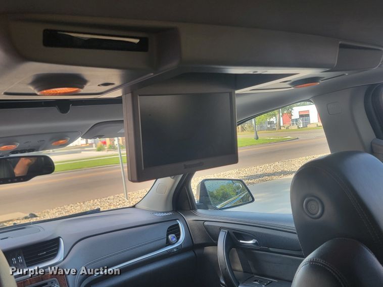 image for item KS9258 2013 Chevrolet Traverse LT  SUV