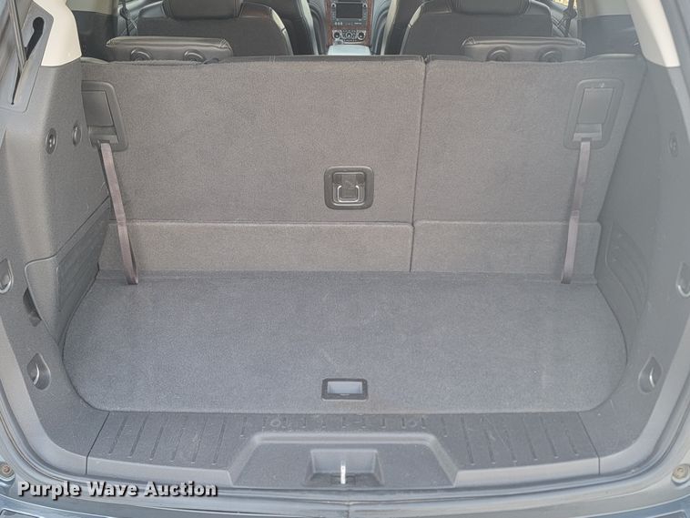 image for item KS9258 2013 Chevrolet Traverse LT  SUV