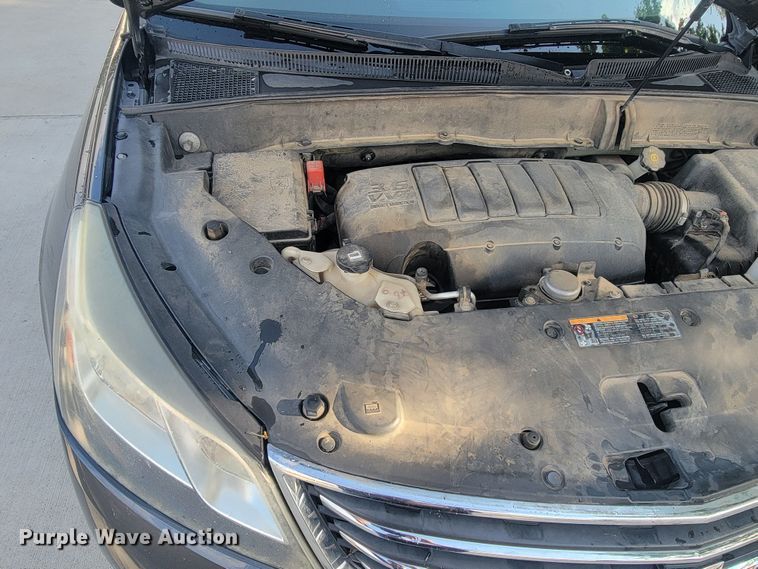 image for item KS9258 2013 Chevrolet Traverse LT  SUV