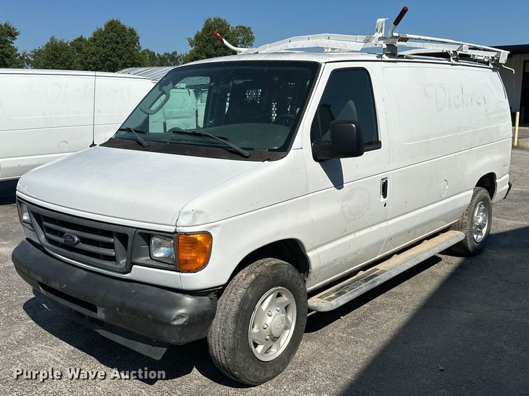 image for item KT9358 2007 Ford E250  van