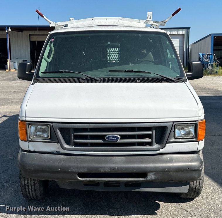 image for item KT9358 2007 Ford E250  van