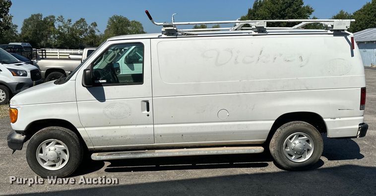 image for item KT9358 2007 Ford E250  van
