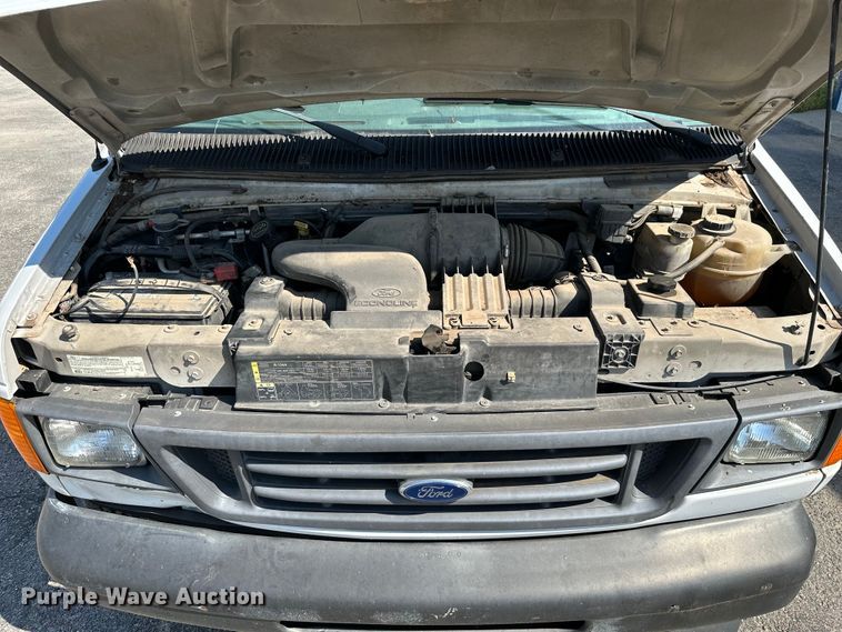 image for item KT9358 2007 Ford E250  van