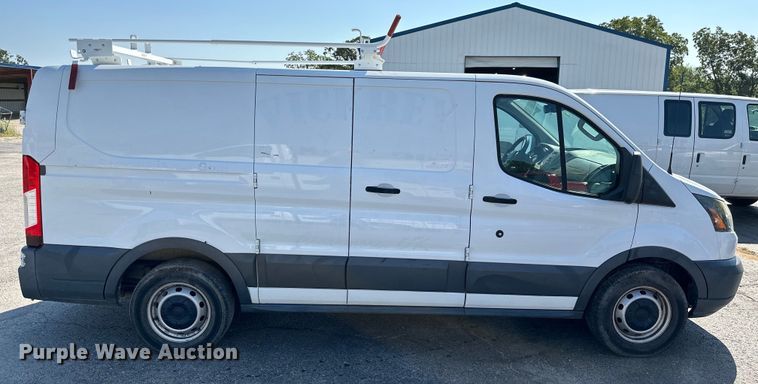 image for item KT9359 2015 Ford Transit 150  van