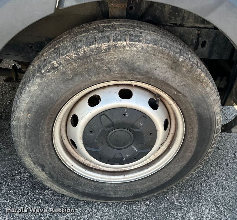 image for item KT9359 2015 Ford Transit 150  van