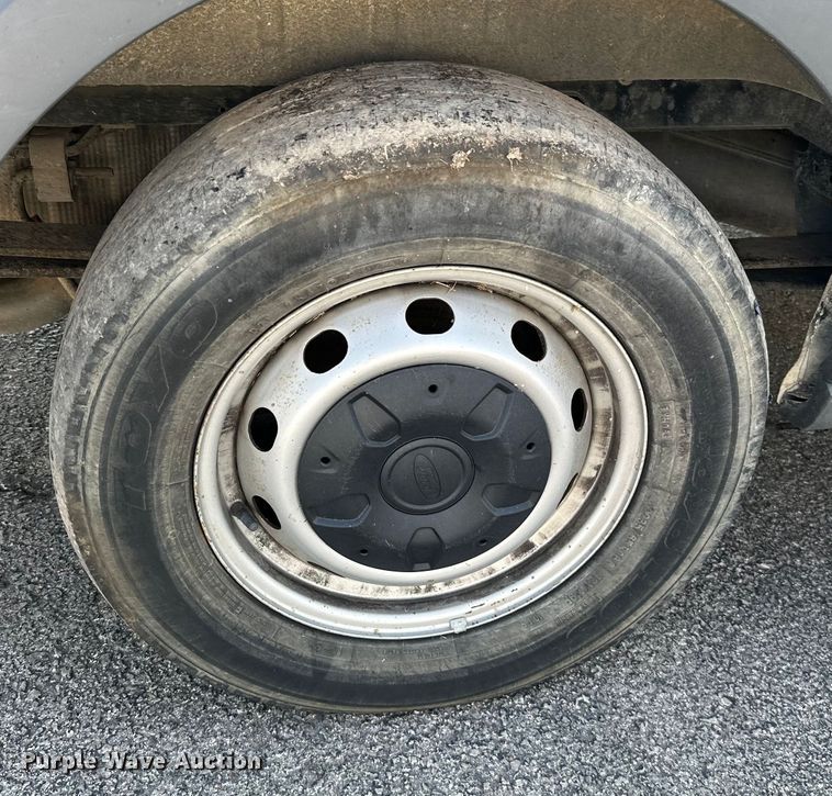 image for item KT9359 2015 Ford Transit 150  van