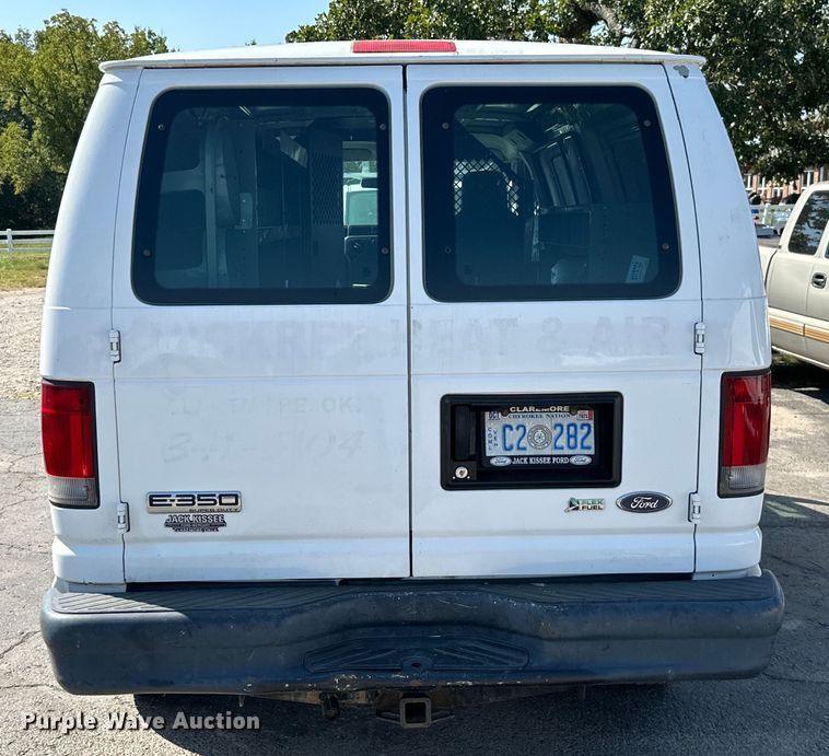 image for item KT9360 2009 Ford E350 Super Duty  van