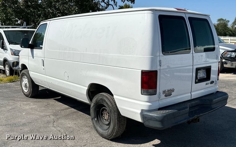 image for item KT9360 2009 Ford E350 Super Duty  van