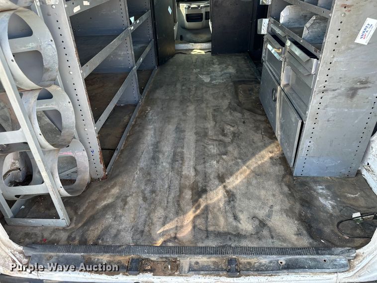 image for item KT9360 2009 Ford E350 Super Duty  van