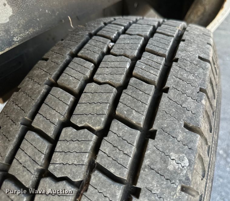 image for item KT9360 2009 Ford E350 Super Duty  van