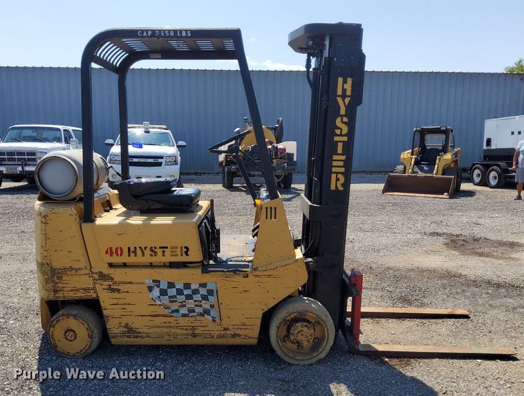image for item KW9024 Hyster S40XL  forklift