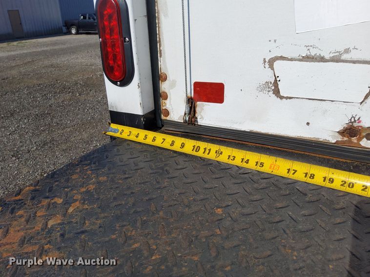 image for item KW9030 2014 International 4300 SBA  box truck