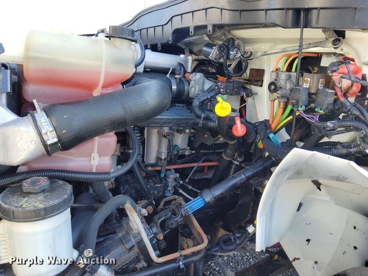 image for item KW9030 2014 International 4300 SBA  box truck