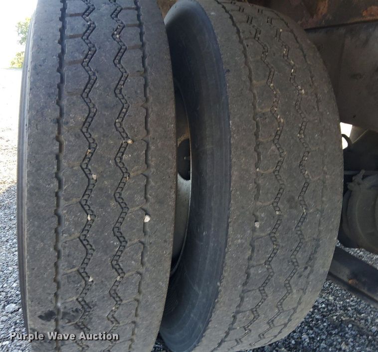 image for item KW9030 2014 International 4300 SBA  box truck