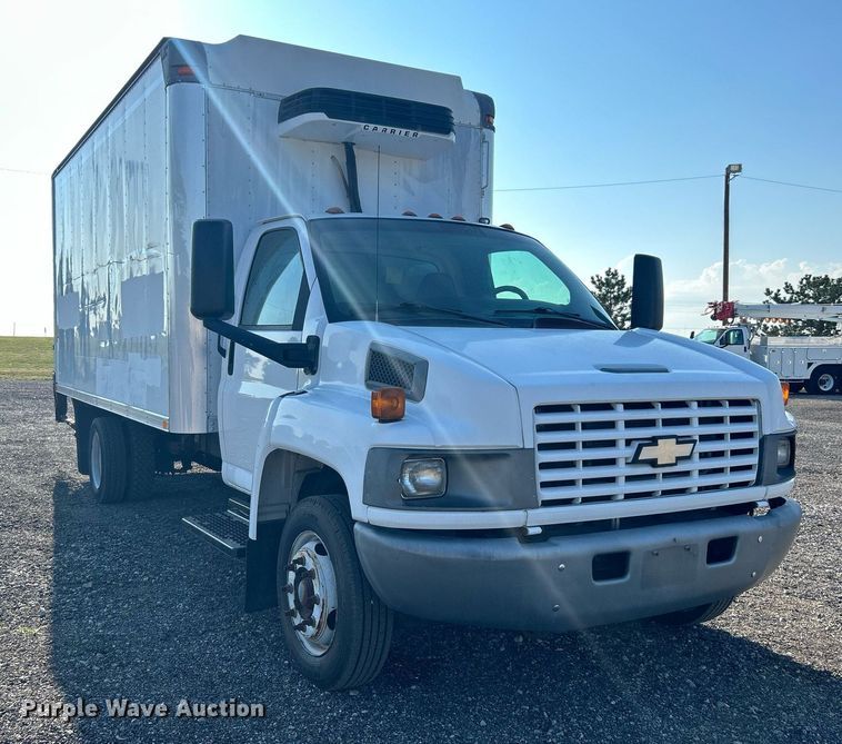 image for item KW9031 2003 Chevrolet C4500  refrigerated truck