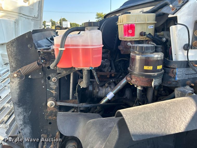 image for item KW9031 2003 Chevrolet C4500  refrigerated truck