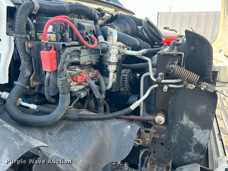 image for item KW9031 2003 Chevrolet C4500  refrigerated truck