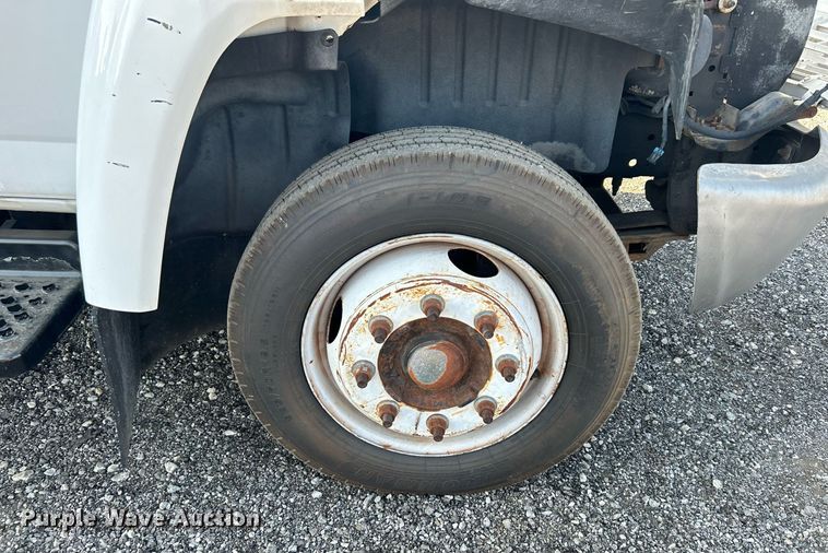 image for item KW9031 2003 Chevrolet C4500  refrigerated truck