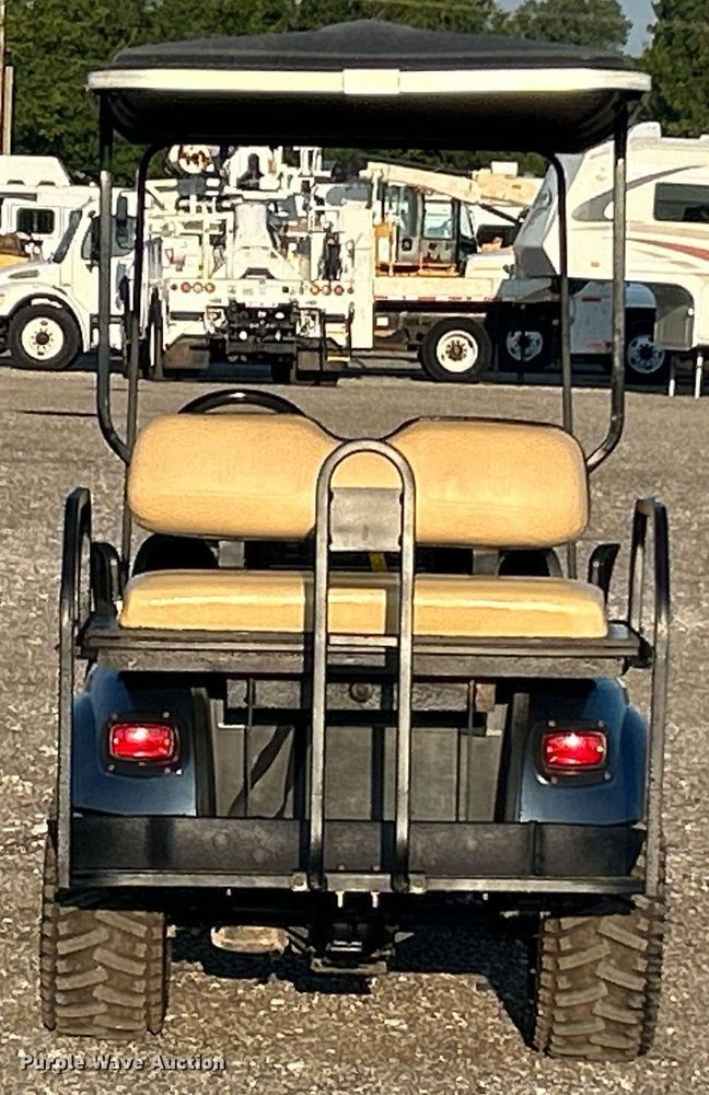 image for item KW9035 EZGO Express S4  golf cart