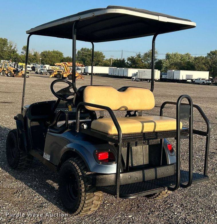 image for item KW9035 EZGO Express S4  golf cart