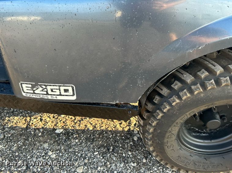 image for item KW9035 EZGO Express S4  golf cart