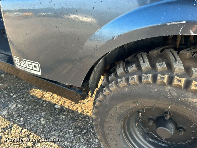 image for item KW9035 EZGO Express S4  golf cart