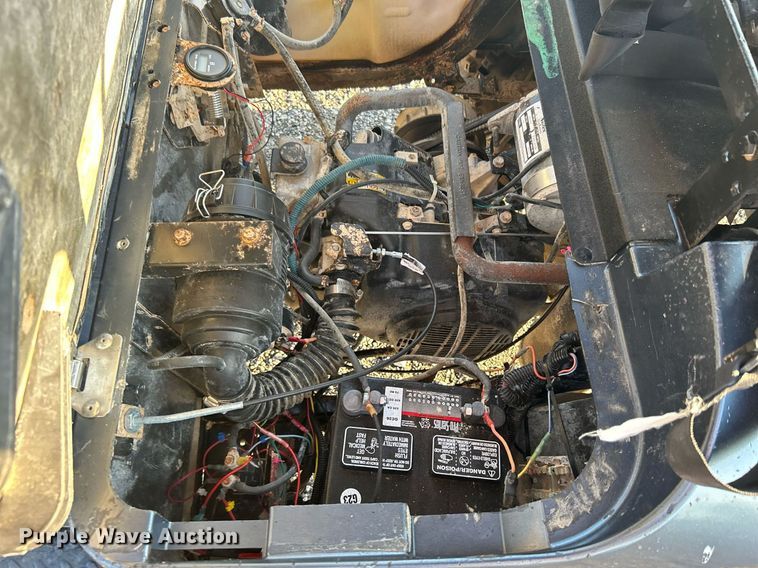 image for item KW9035 EZGO Express S4  golf cart