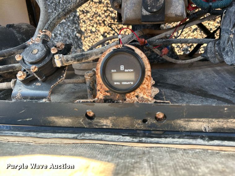 image for item KW9035 EZGO Express S4  golf cart