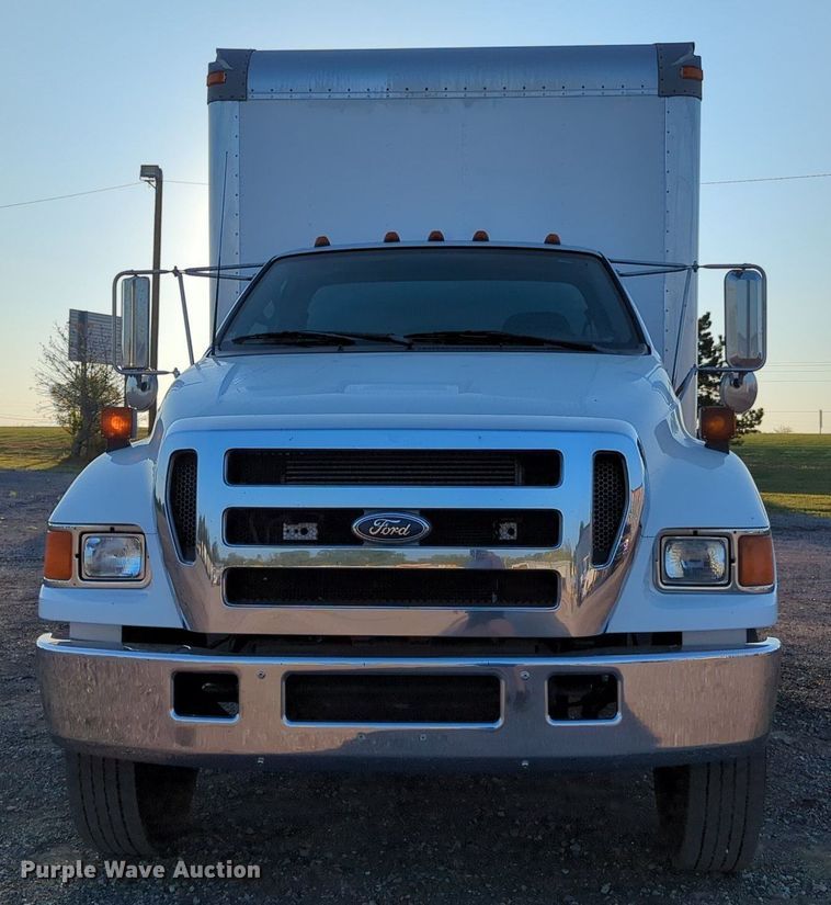 image for item KW9050 2006 Ford F750 Super Duty  box truck