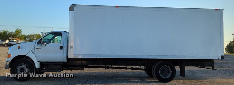 image for item KW9050 2006 Ford F750 Super Duty  box truck