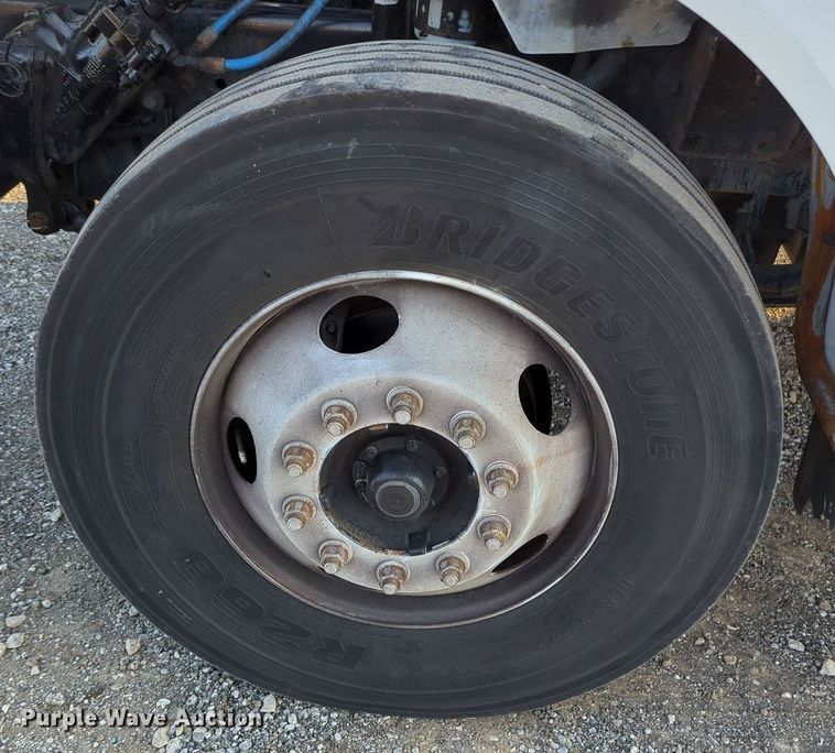 image for item KW9050 2006 Ford F750 Super Duty  box truck