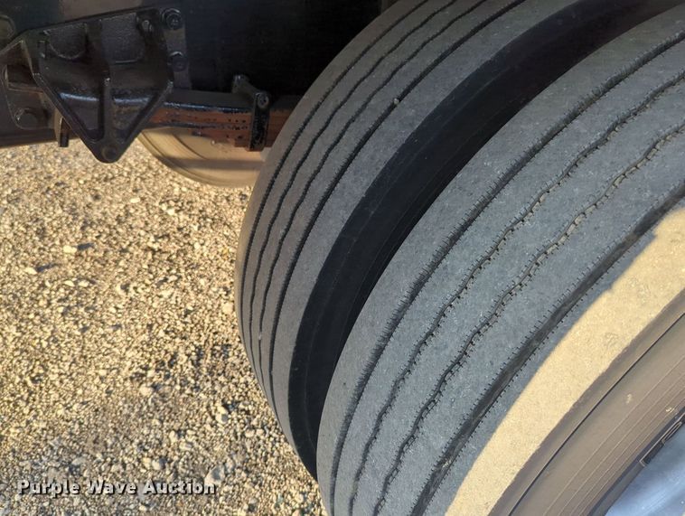 image for item KW9050 2006 Ford F750 Super Duty  box truck