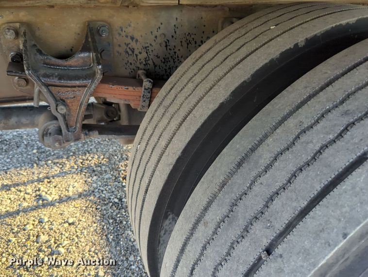 image for item KW9050 2006 Ford F750 Super Duty  box truck