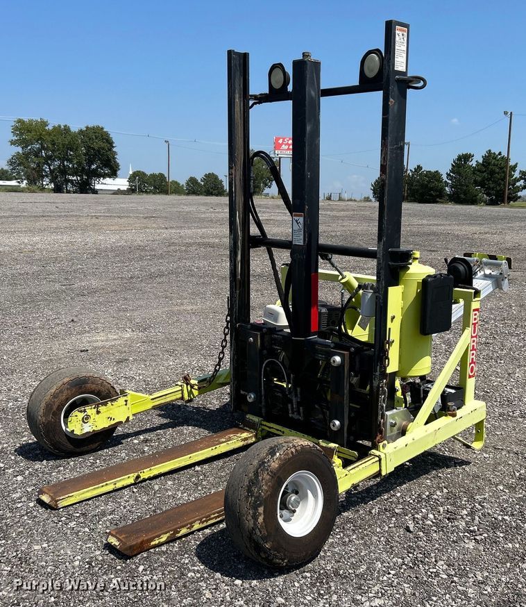 image for item KW9053 2013 Donkey Burro B18-3K  forklift