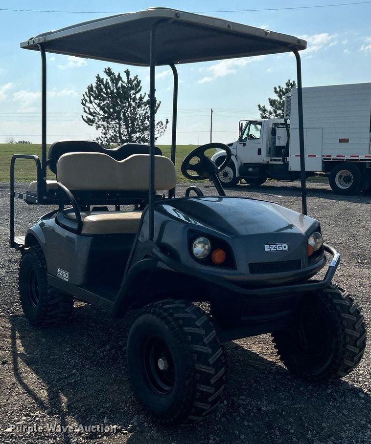 image for item KW9059 EZGO Express S4  golf cart