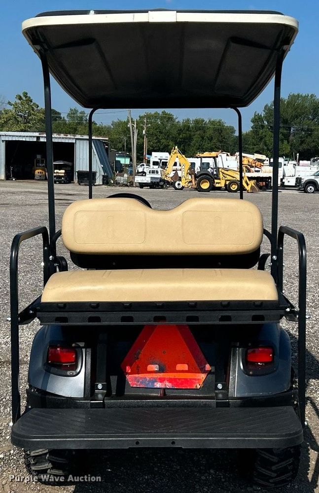 image for item KW9059 EZGO Express S4  golf cart