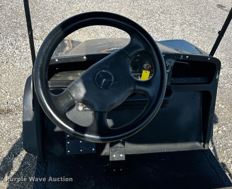 image for item KW9059 EZGO Express S4  golf cart