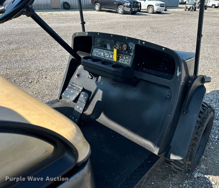 image for item KW9059 EZGO Express S4  golf cart