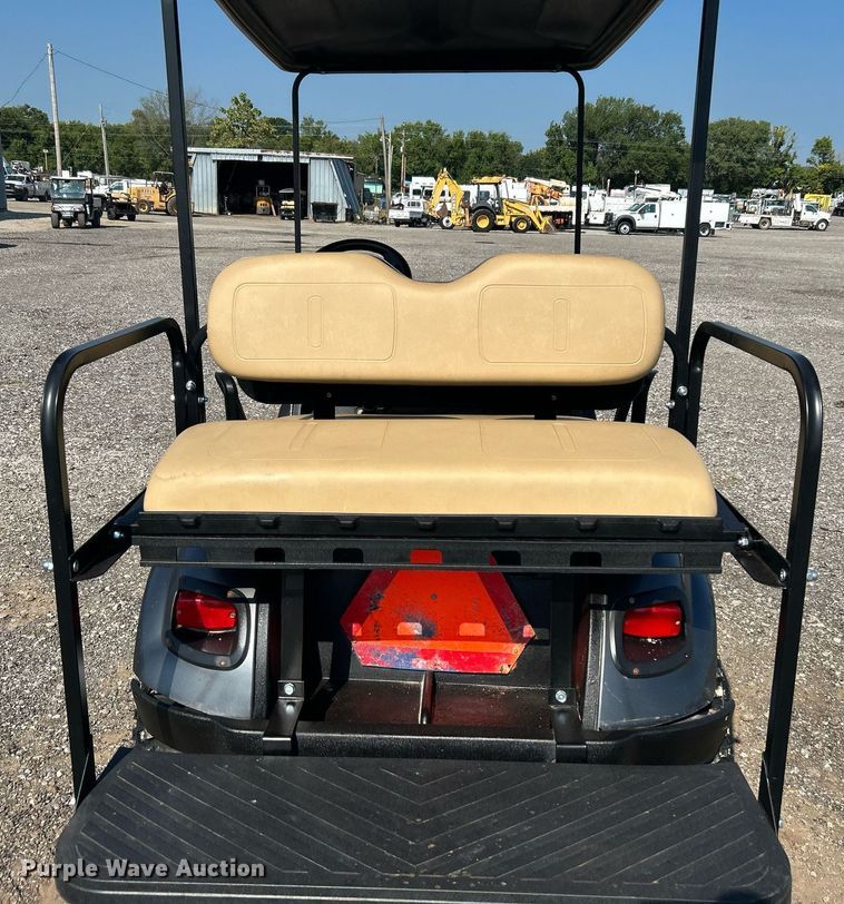 image for item KW9059 EZGO Express S4  golf cart