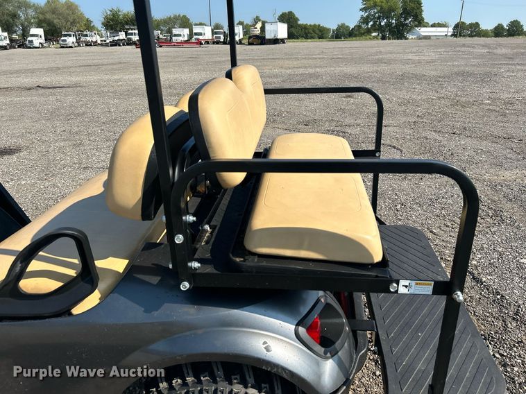 image for item KW9059 EZGO Express S4  golf cart