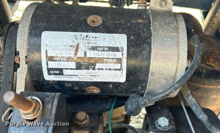 image for item KW9059 EZGO Express S4  golf cart