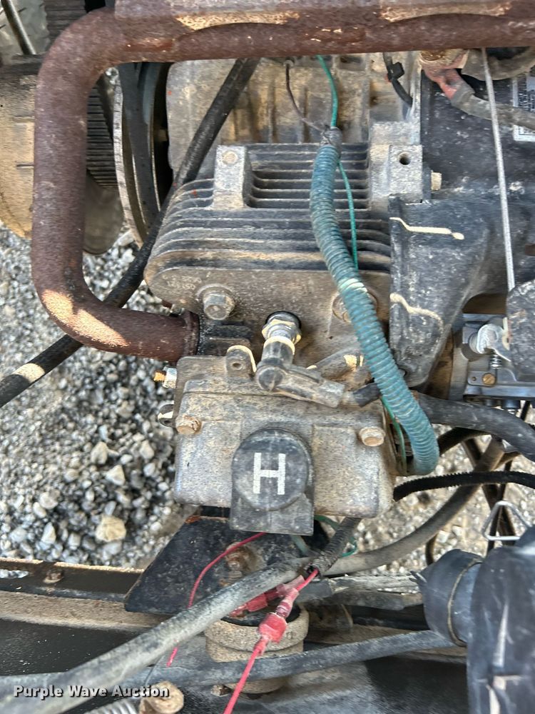 image for item KW9059 EZGO Express S4  golf cart