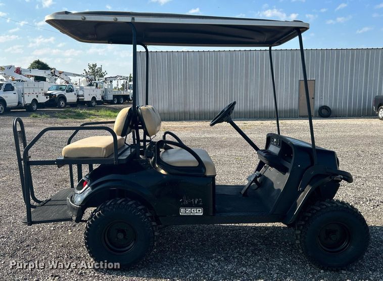 image for item KW9062 EZGO Express S4  golf cart